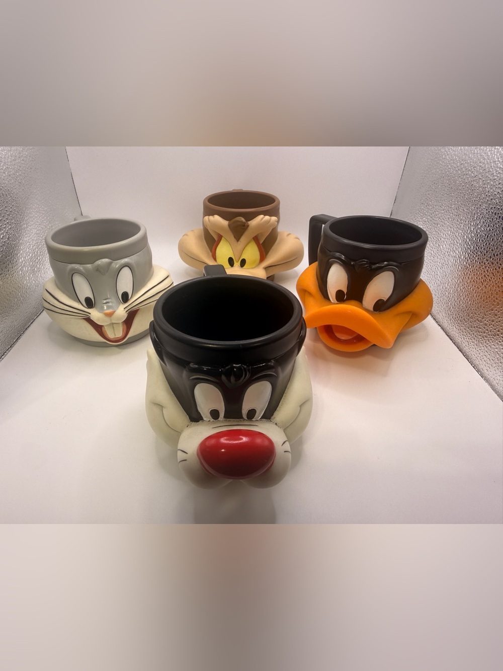 Vintage 1990s Looney Toons character 3D Mugs Lot Of 4